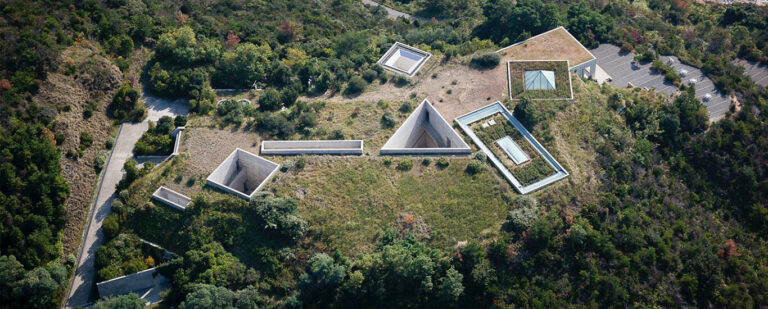 地中美術館｜瀨戶內島嶼之旅 —— 隱身直島山林裡的安藤忠雄建築