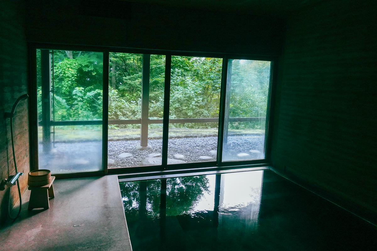 光之浴池（Light Bath）