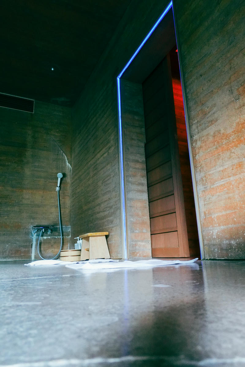 光之浴池（Light Bath）