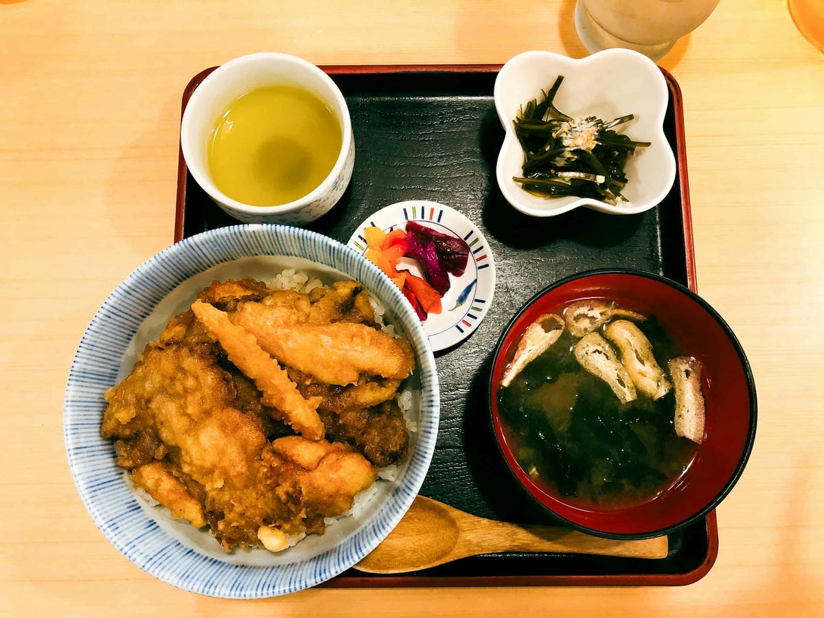 Cafe Salon Nakaoku 大地美食_十日町美食