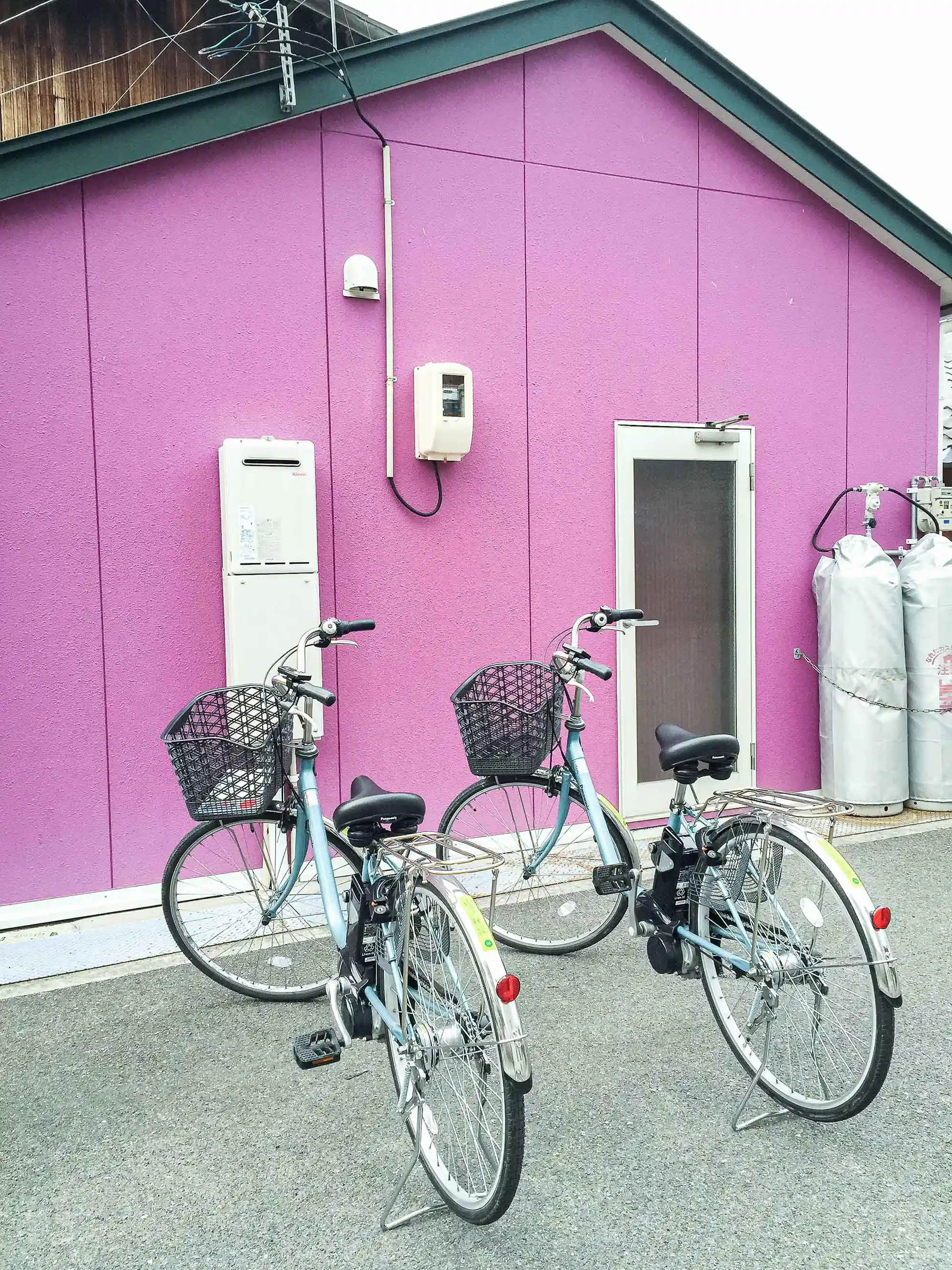 Cafe Salon Nakaoku Naoshima直島交通